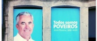 foto da sede de campanha do PSD com foto de Aires Pereira